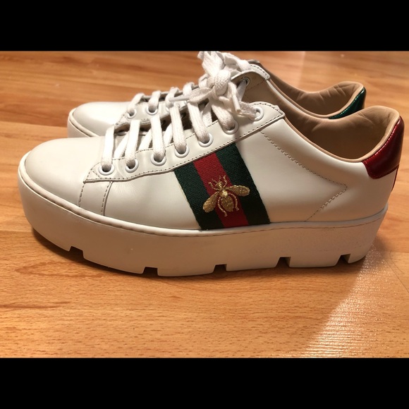 SOLD.  Gucci sneakers. - Picture 2 of 10